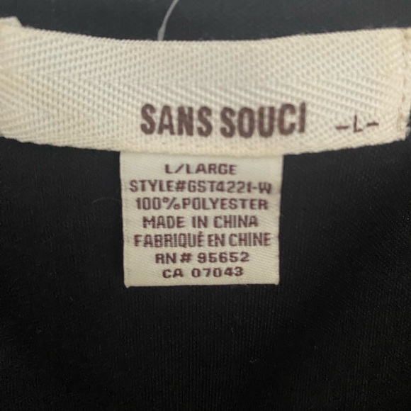 Lovely top - Picture 2 of 4